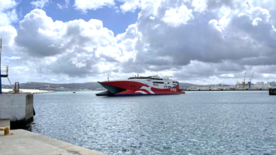 صورة ميناء طنجة يستقبل أول باخرة سريعة قادمة من إسبانيا
